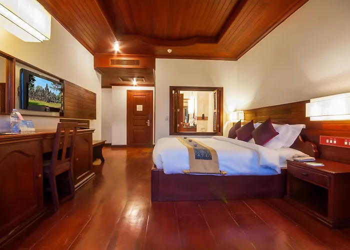 Borei Angkor & Hotel 5*