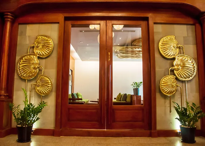 Borei Angkor & 5*